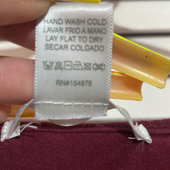 woman’s small burgundy shortsleeved shirt - Picture 4 of 4